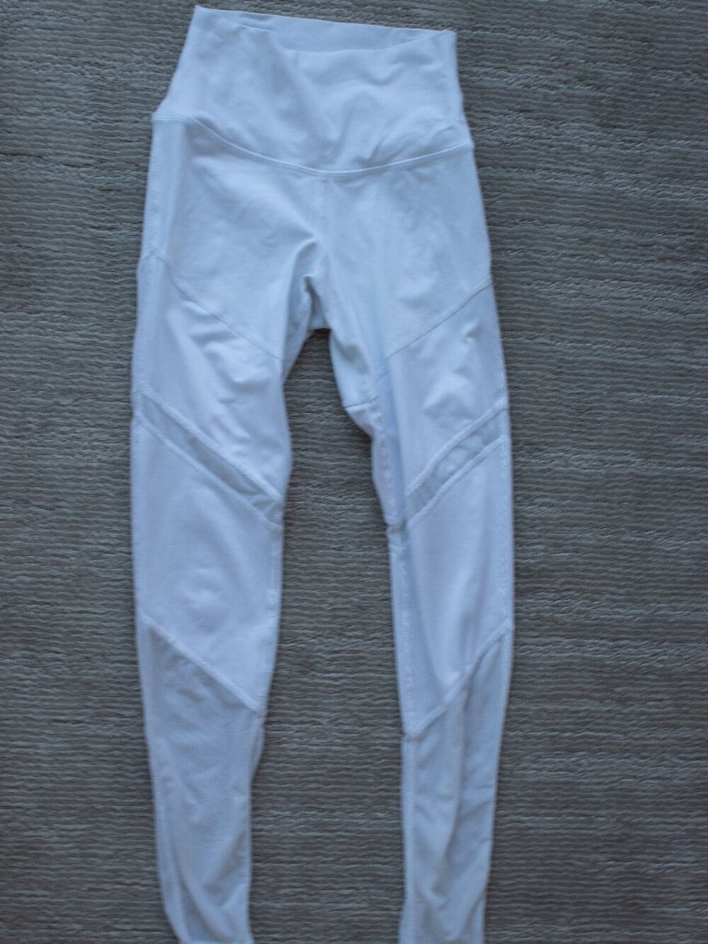 ALO Leggings